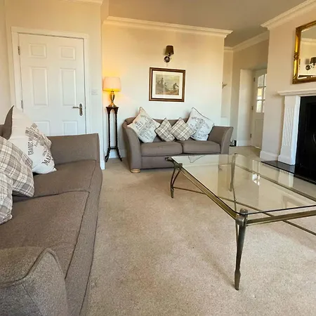 Campion, Whitehall Holiday home *